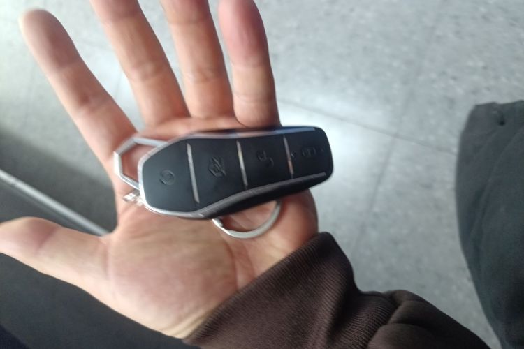 比亚迪 唐新能源 2022款 EV 600KM 尊享型中控内饰11