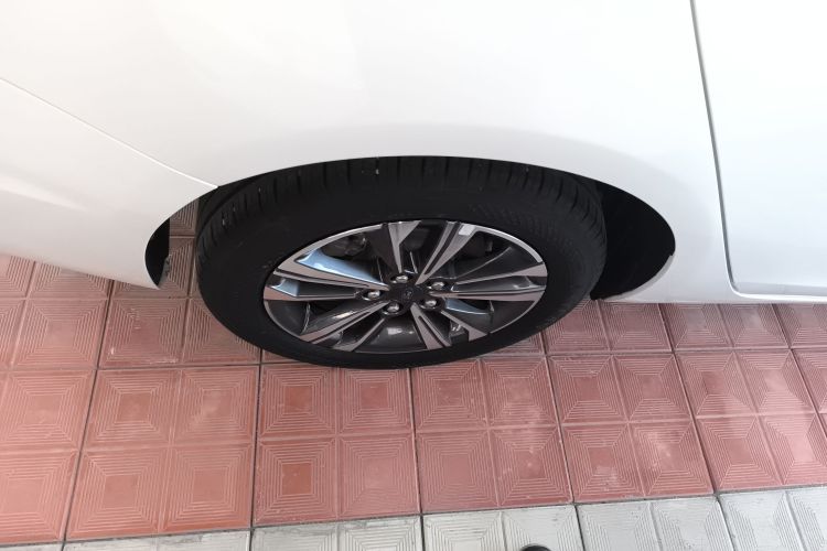 福特 福睿斯 2021款 1.5L 自动钻石版车身外观6008