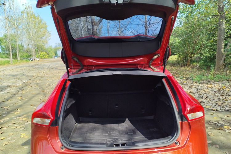 沃尔沃V40 2018款 T3 智逸版局部细节23