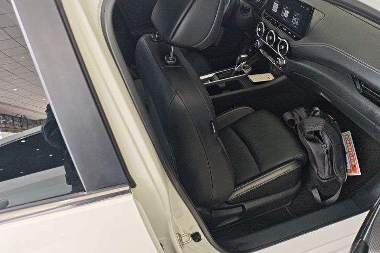 日产 轩逸 2023款 1.6L CVT悦享版局部细节41
