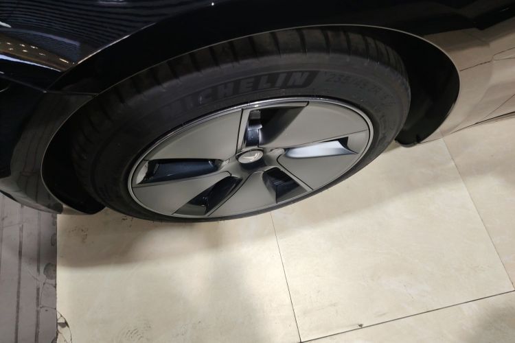特斯拉 Model 3 2022款 后轮驱动版车身外观6007