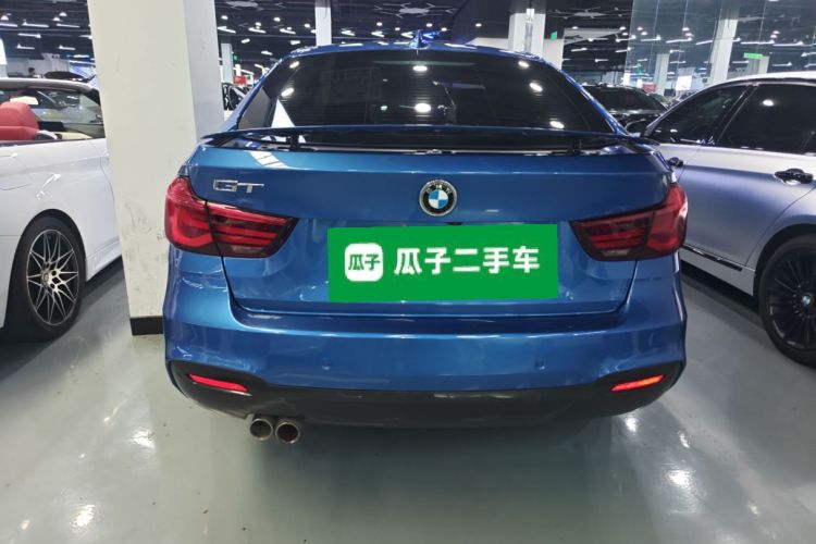 宝马3系GT 2020款 320i M运动套装车身外观6
