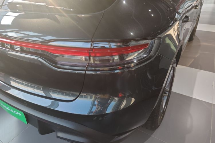 保时捷 2023款 Macan 2.0T车身外观6006