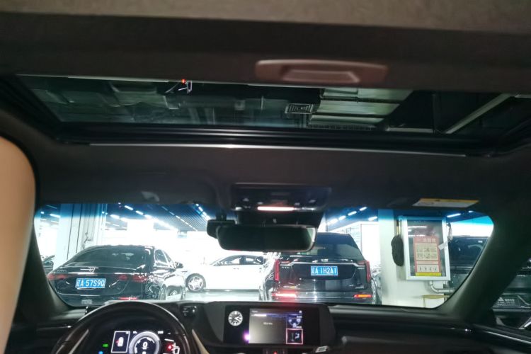 雷克萨斯ES 2020款 300h 卓越版中控内饰22