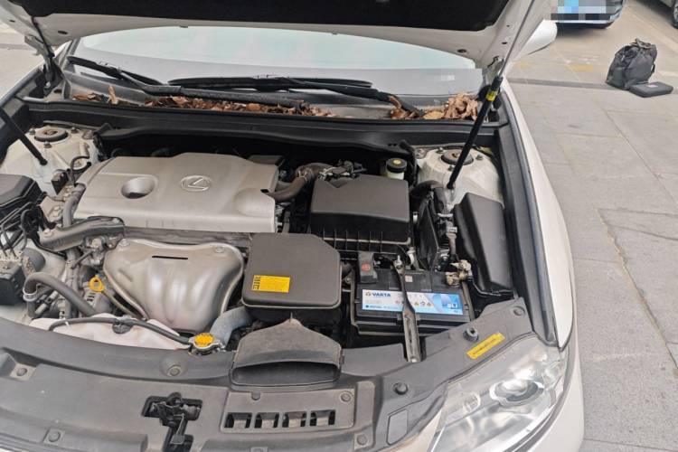 雷克萨斯ES 2014款 250 舒适版局部细节9007