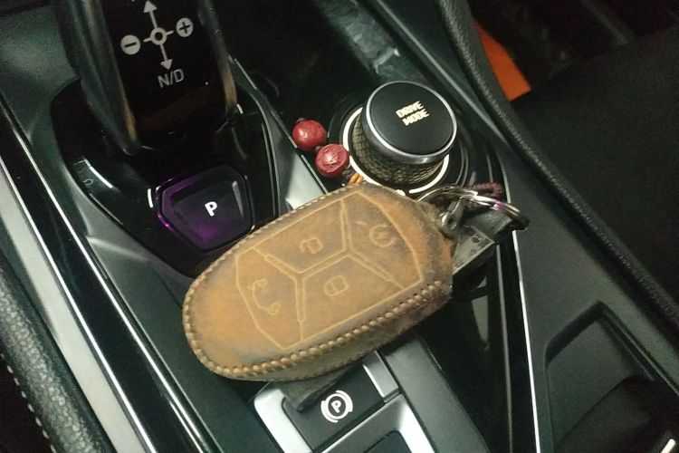 领克03 2021款 2.0TD 自动劲 冠军版中控内饰11