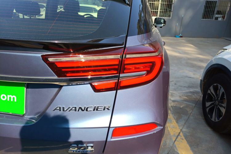 本田 冠道 2020款 370TURBO 四驱至尊版 双色车身外观9