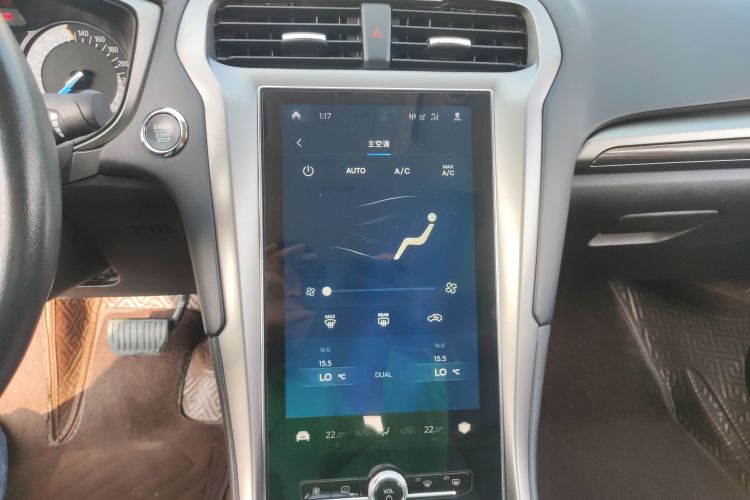 福特 蒙迪欧 2020款 EcoBoost 200 时尚型局部细节16