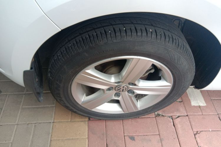 大众 高尔夫 2018款 1.6L 自动时尚型车身外观6008