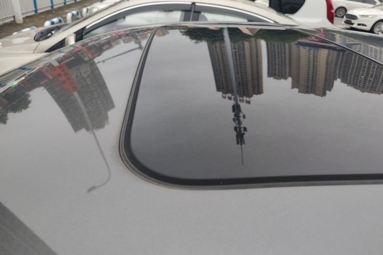 吉利汽车 帝豪 2022款 第4代 1.5L CVT尊贵型局部细节57