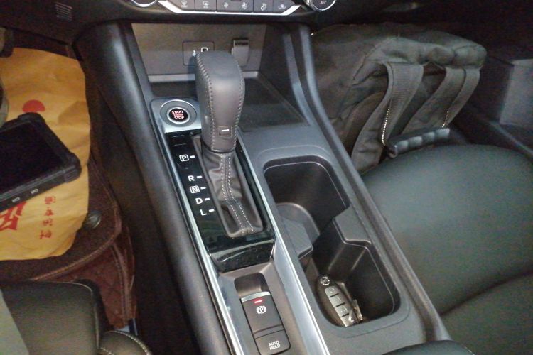 日产 轩逸 2022款 1.6L XL CVT悦享版中控内饰18