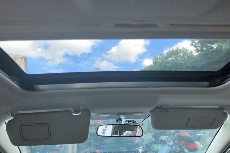 马自达5 2013款 2.0L 自动舒适型局部细节22