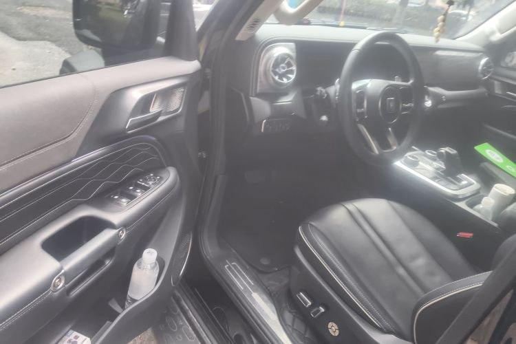 坦克300 2024款 2.0T 征服者中控内饰7003