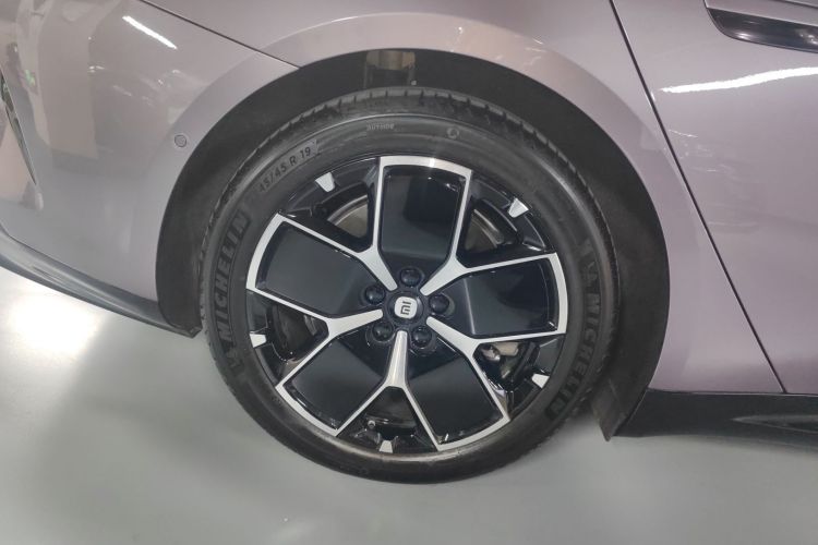 小米汽车 小米SU7 2024款 后驱长续航智驾版车身外观6008