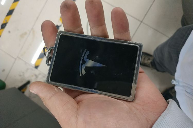 特斯拉 Model 3 2023款 后轮驱动版中控内饰7001