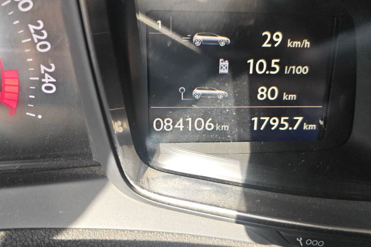 DS 5 2014款 1.6T 豪华版THP160中控内饰15