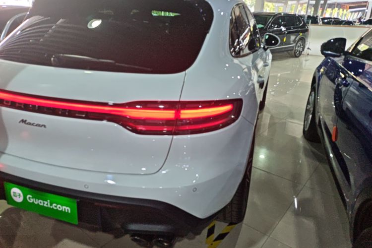 保时捷 2024款 Macan 2.0T车身外观9