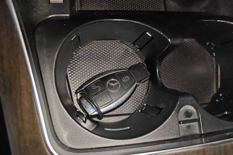 奔驰GLC 2019款 改款 GLC 260 L 4MATIC 豪华型中控内饰11