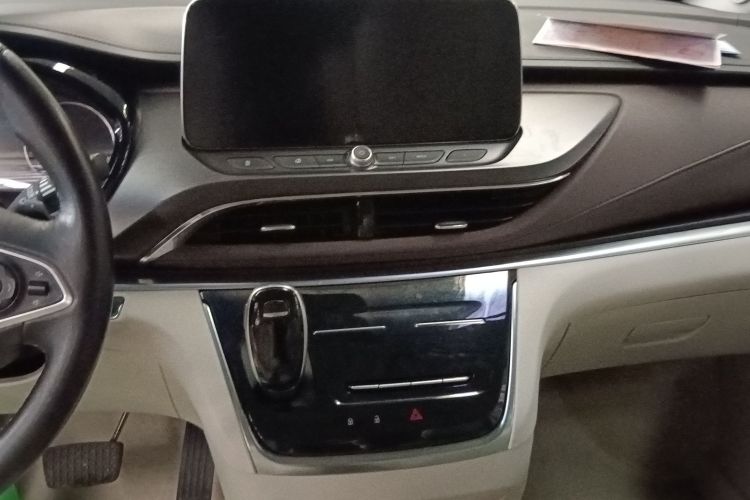 别克GL8 2020款 陆上公务舱 652T 豪华型局部细节16