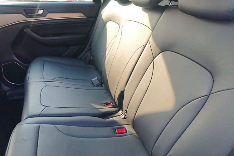 哈弗H6 2019款 运动版 1.5T 自动两驱精英型 国VI中控内饰21