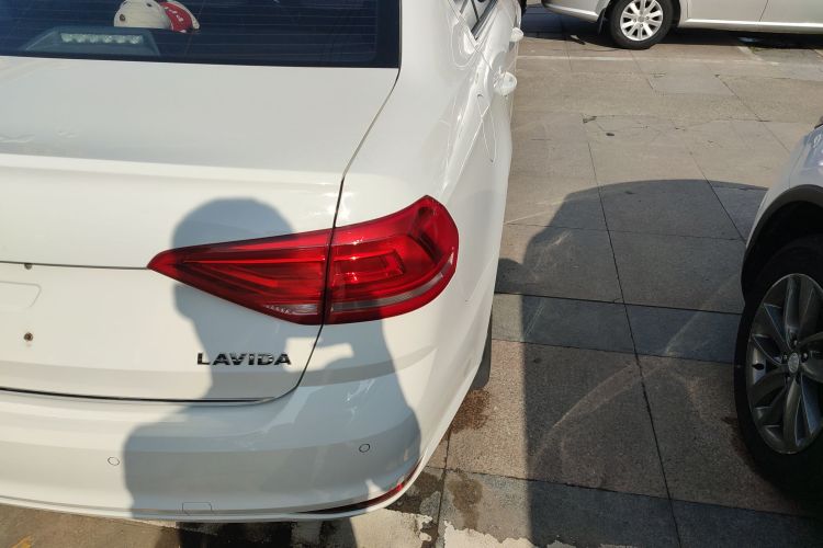 大众 朗逸 2017款 1.6L 自动舒适版车身外观6006