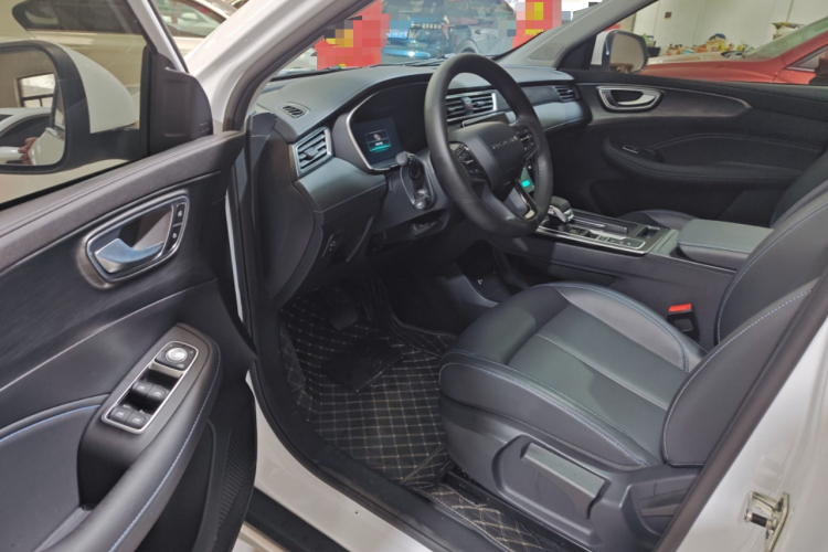 荣威RX5 2025款 PLUS 330TGI 自动领潮智惠版中控内饰20