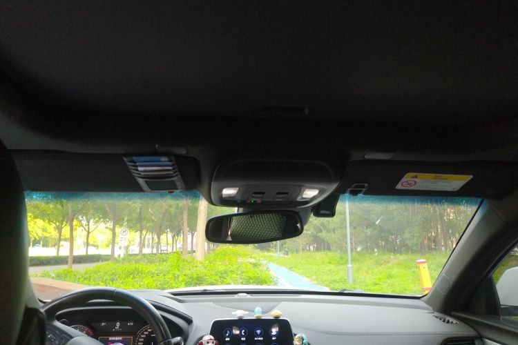 凯迪拉克CT4 2021款 28T 豪华型局部细节22