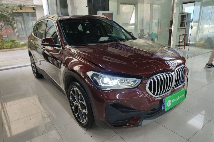 宝马X1 2022款 sDrive25Li 领先型车身外观3