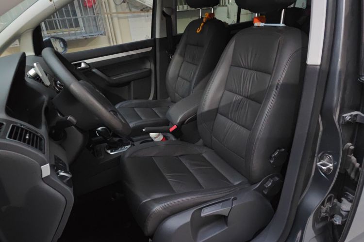 大众 途安 2015款 1.4T DSG舒适版5座中控内饰19