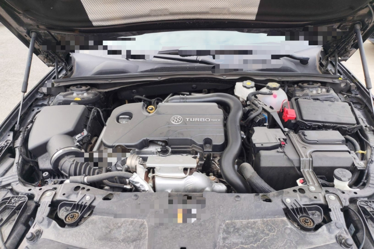 别克 君威 2023款 552T 智享型机舱底盘24