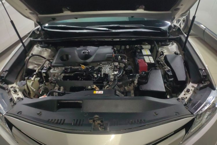 丰田 凯美瑞 2019款 2.5G 豪华版 国VI机舱底盘24