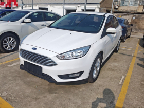 福特 福克斯 2018款 三厢经典 1.6L 自动风尚型智行版