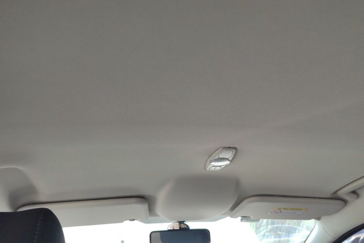 福特 福克斯 2015款 两厢 1.6L 自动舒适型局部细节22