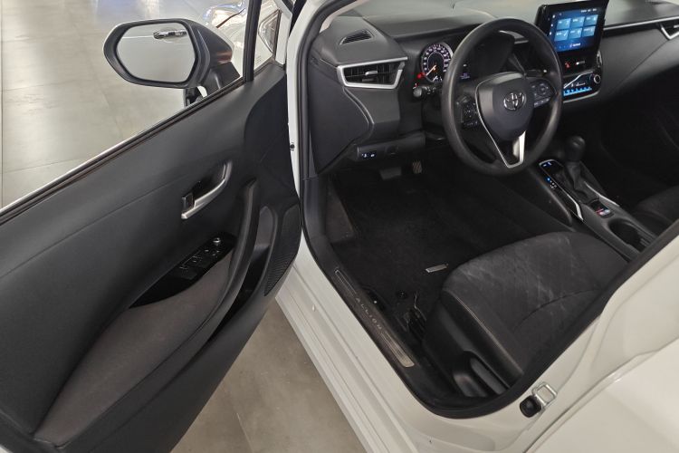 丰田 亚洲狮 2021款 2.0L 豪华版中控内饰20