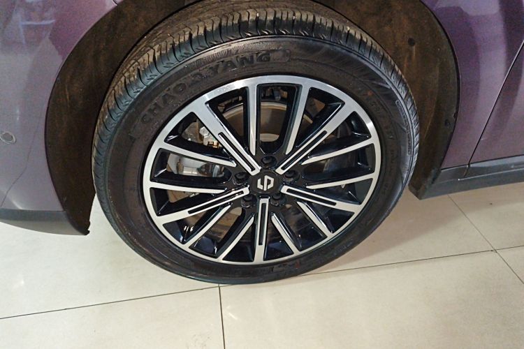 零跑汽车 零跑B10 2025款 510激光雷达版车身外观6002