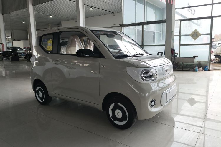 五菱汽车 宏光MINIEV 2024款 第三代 215km 青春版车身外观3