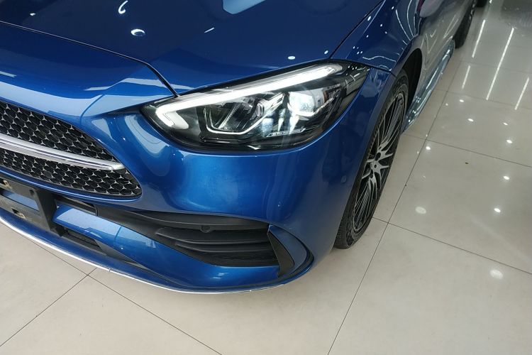 奔驰C级 2022款 C 260 L 运动版局部细节36