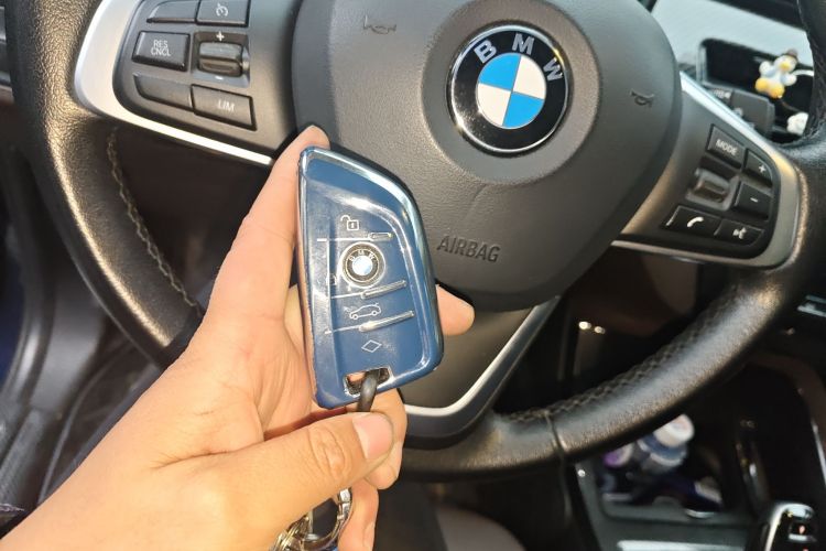 宝马X1 2020款 sDrive25Li 领先型中控内饰11