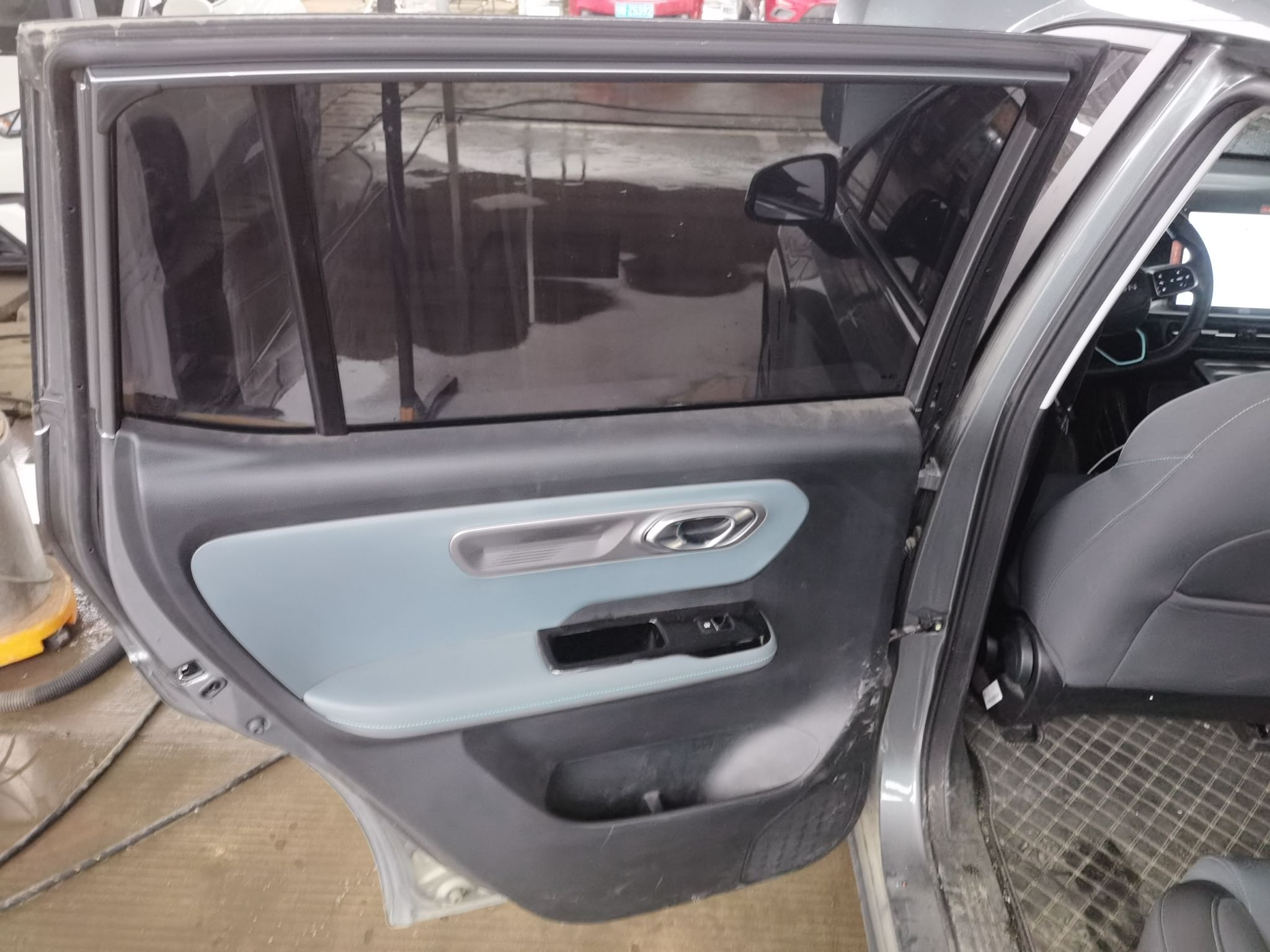 埃安 AION Y 2023款 Younger