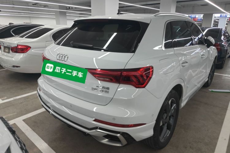 奥迪Q3 2024款 35 TFSI 时尚动感型车身外观7