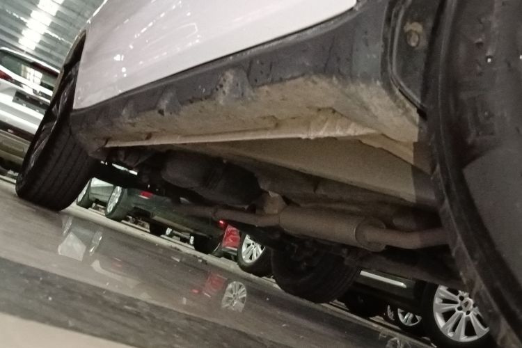 吉利汽车 远景X6 2020款 1.4T 手动尊贵型局部细节9001