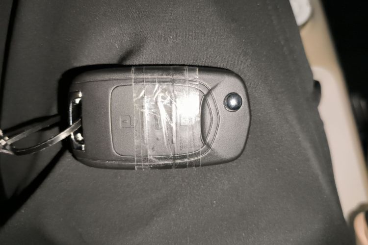 五菱汽车 宏光MINIEV 2024款 第三代 215km 青春版中控内饰11