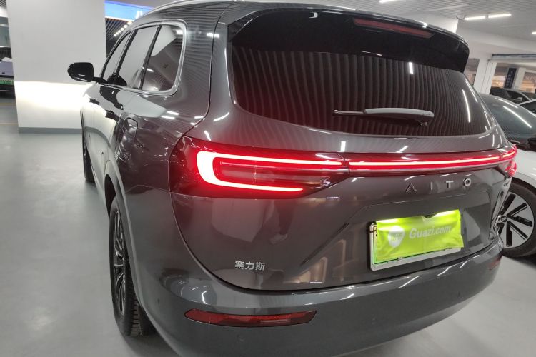 鸿蒙智行 问界M7 2024款 1.5T 后驱Plus版 5座车身外观4