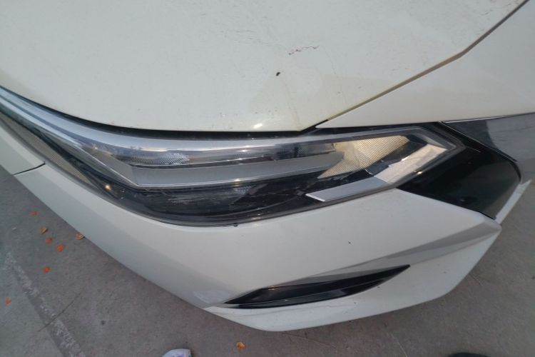 日产 轩逸 2022款 1.6L XL CVT悦享版车身外观8