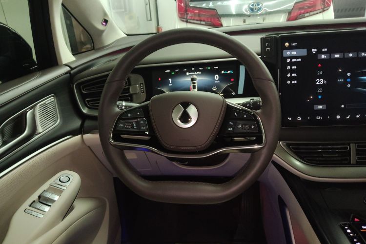 腾势D9 2024款 DM-i 980 四驱旗舰型局部细节13