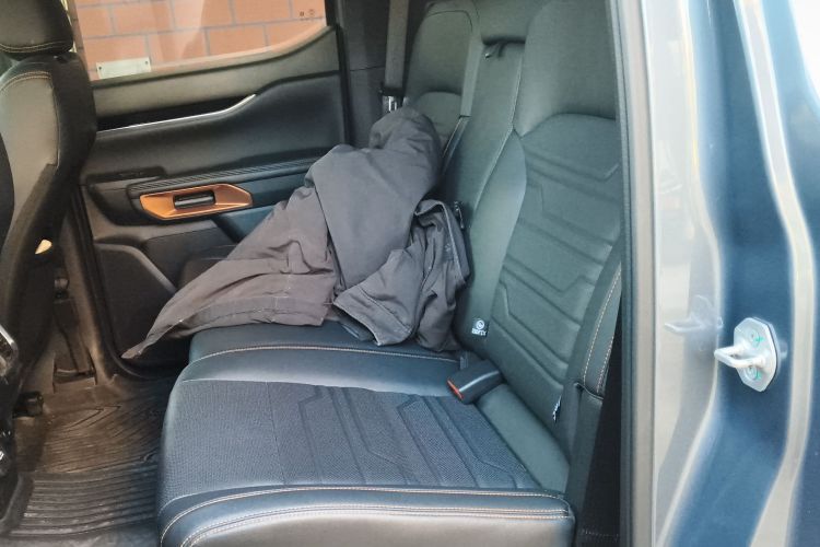 福特 游骑侠Ranger 2023款 探迹四驱自动版 汽油中控内饰21