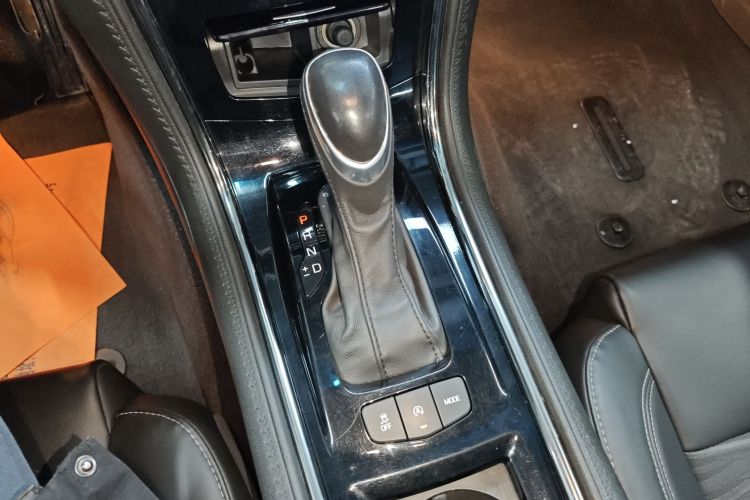 凯迪拉克ATS-L 2016款 28T 技术型中控内饰18