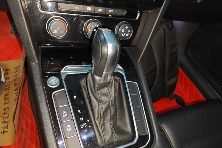 大众 迈腾 2017款 280TSI DSG 领先型中控内饰18