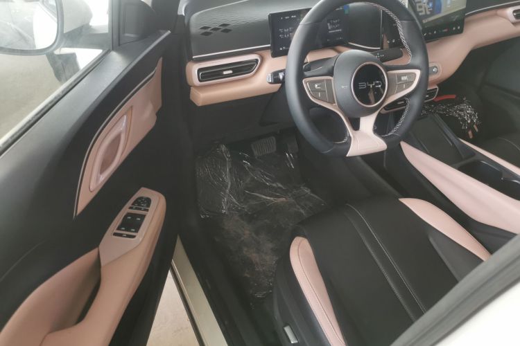 比亚迪 海鸥 2025款 智驾版 305km 自由版中控内饰20