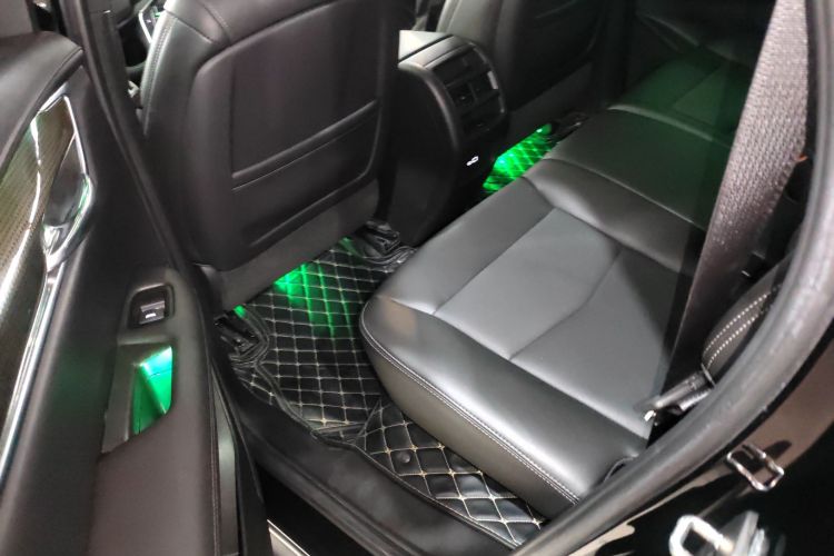 凯迪拉克XT5 2022款 2.0T 四驱尊贵型中控内饰7004